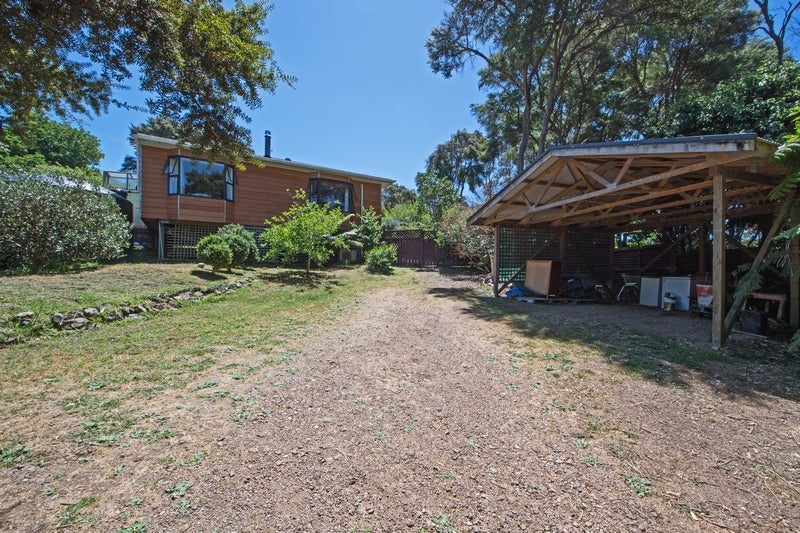 12 Sea View Road, Ostend, Waiheke Island - Carousel 1