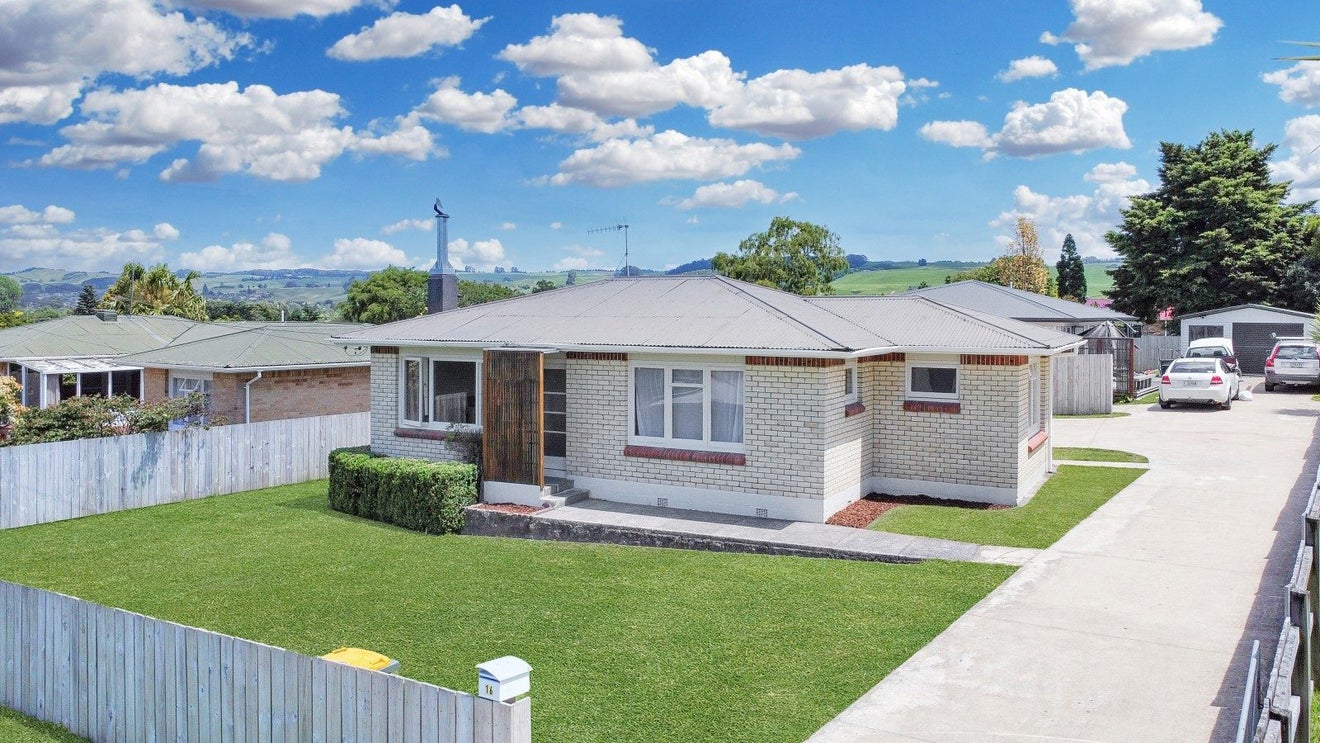 16 Roosevelt Road, Western Heights, Rotorua - Carousel 1