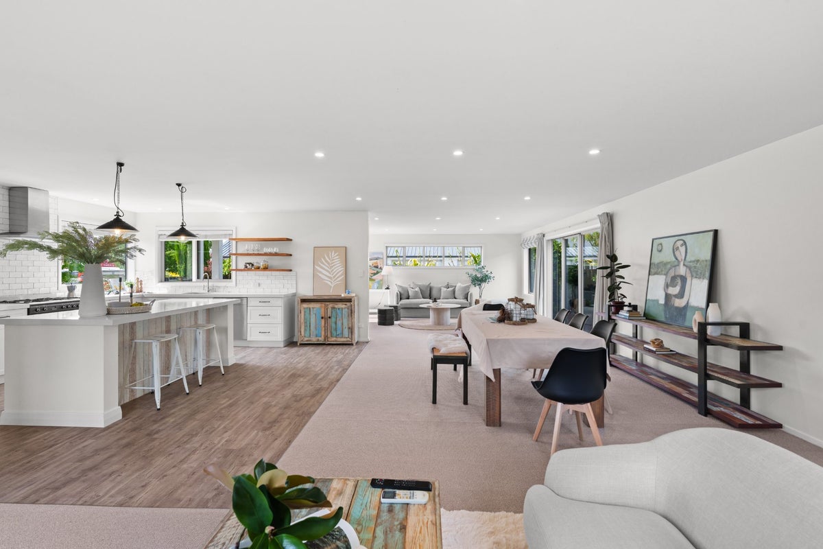 94 Centaurus Road, Huntsbury, Christchurch - Carousel 2