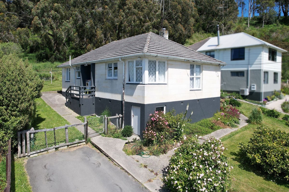 33 Fleet Street, Oamaru North, Oamaru - Carousel 1