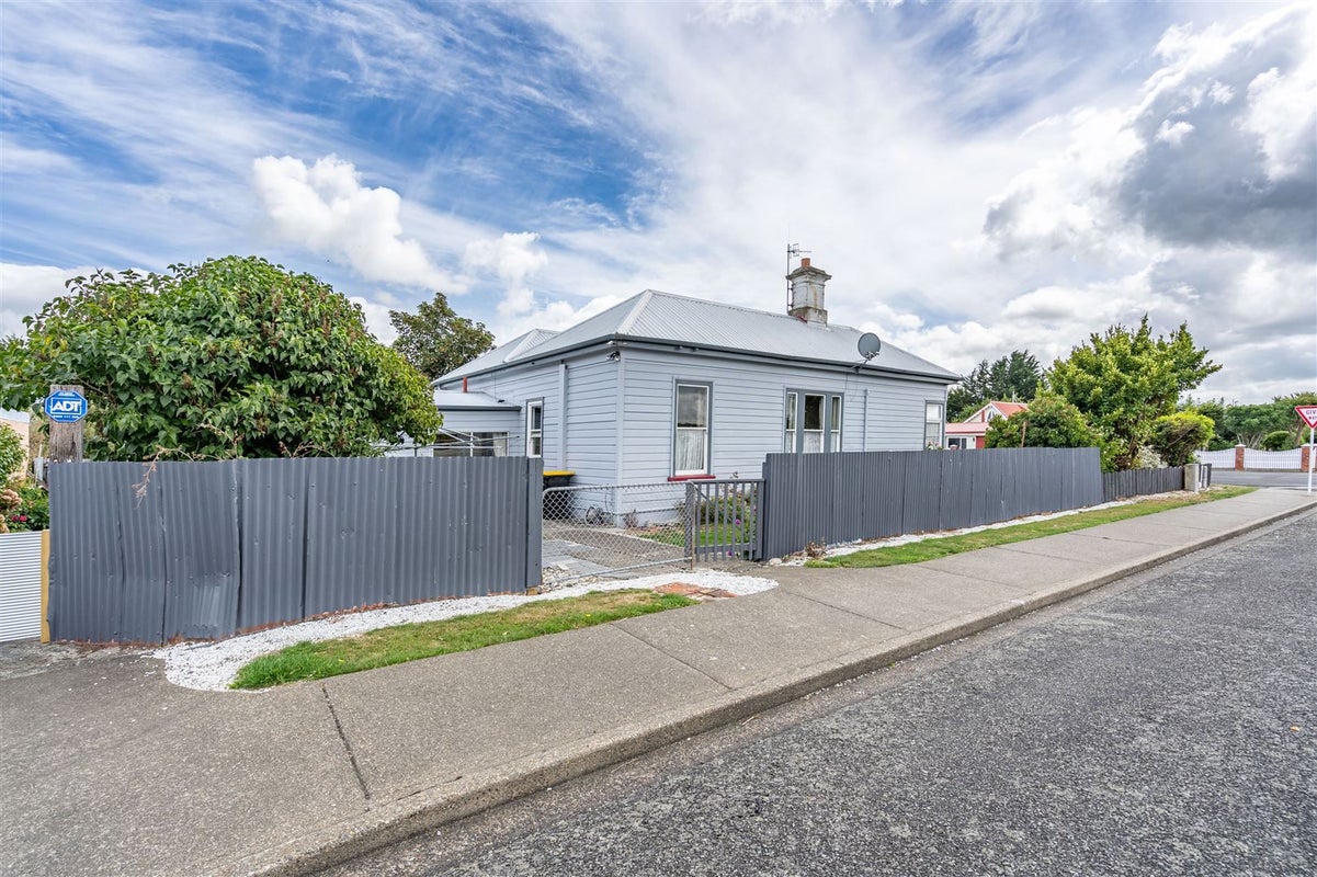 129 Bowmont Street, Appleby, Invercargill - Carousel 17