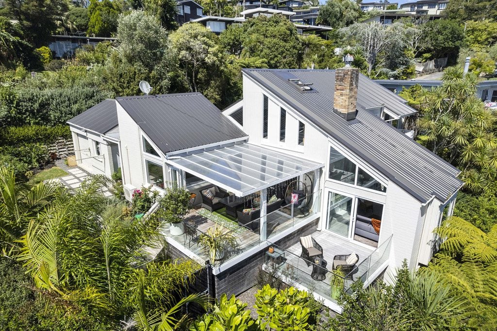 90B Matipo Road, Mairangi Bay, Auckland - Carousel 1
