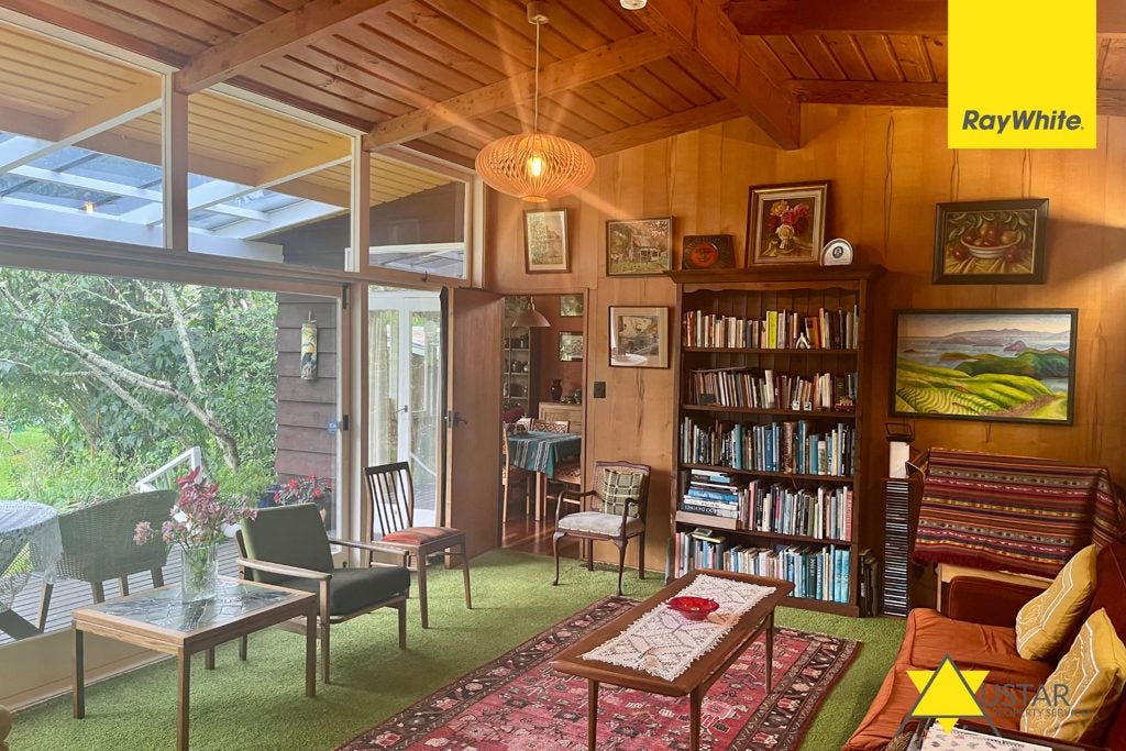 78 Konini Road, Titirangi, Auckland - Carousel 2