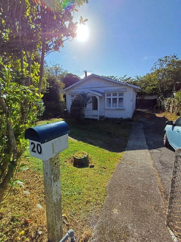 20 Earp Street, Johnsonville, Wellington - Carousel 2