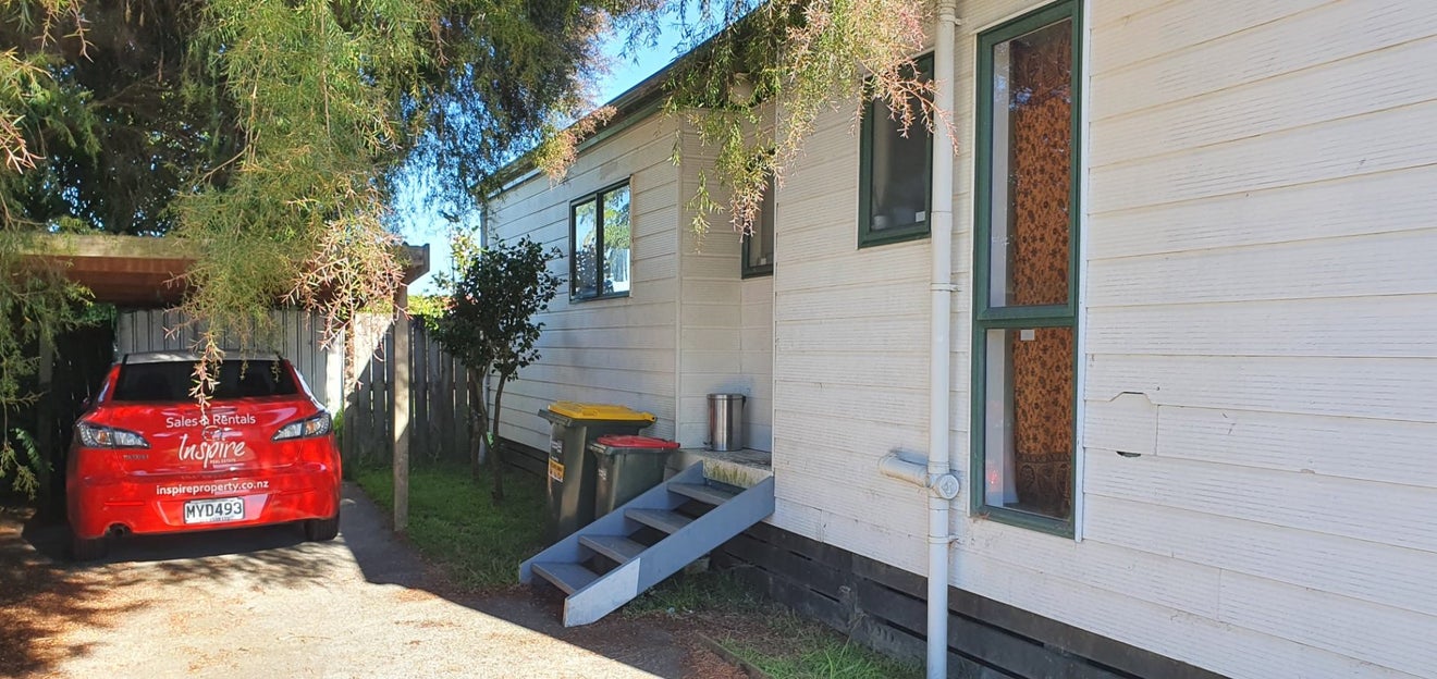 4/25 Solveig Place, Randwick Park, Auckland - Carousel 1