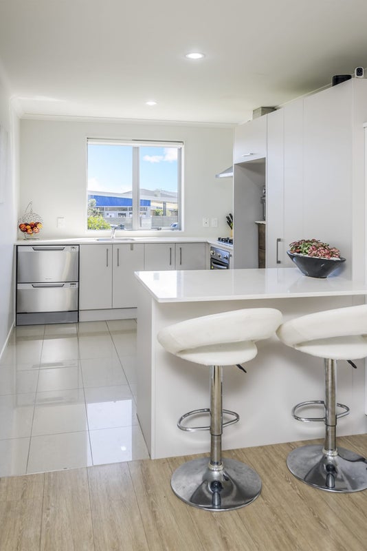 53 Thomas Road, Flat Bush, Auckland - Carousel 24