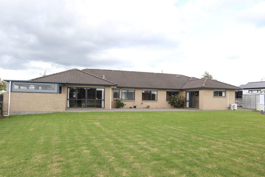 10 Orchard Lane, Huapai, Kumeu - Carousel 2