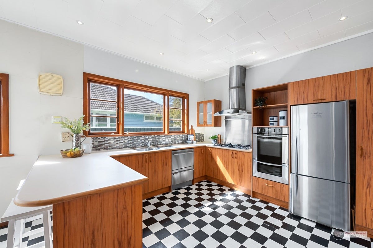 31A Bauchop Road, Waterloo, Lower Hutt - Carousel 2
