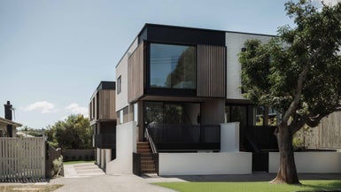 13 Walmer Road, Point Chevalier, Auckland - Carousel 1