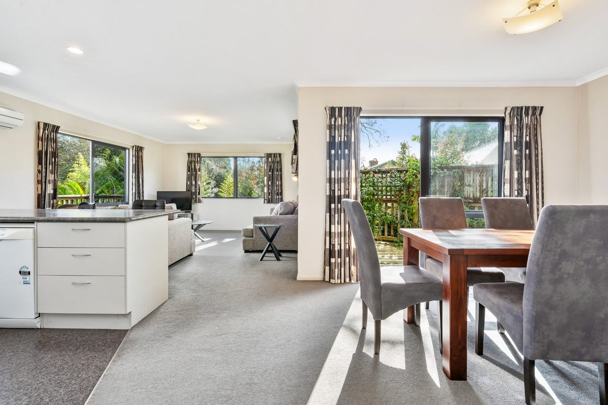 24A Anzac Road, Morningside, Whangarei - Carousel 1
