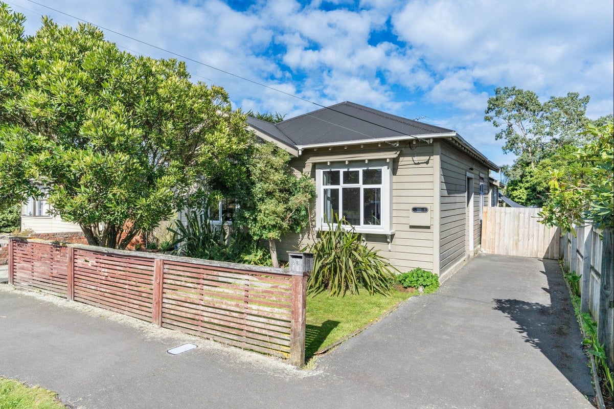 68 Cranley Street, Saint Kilda, Dunedin - Carousel 1