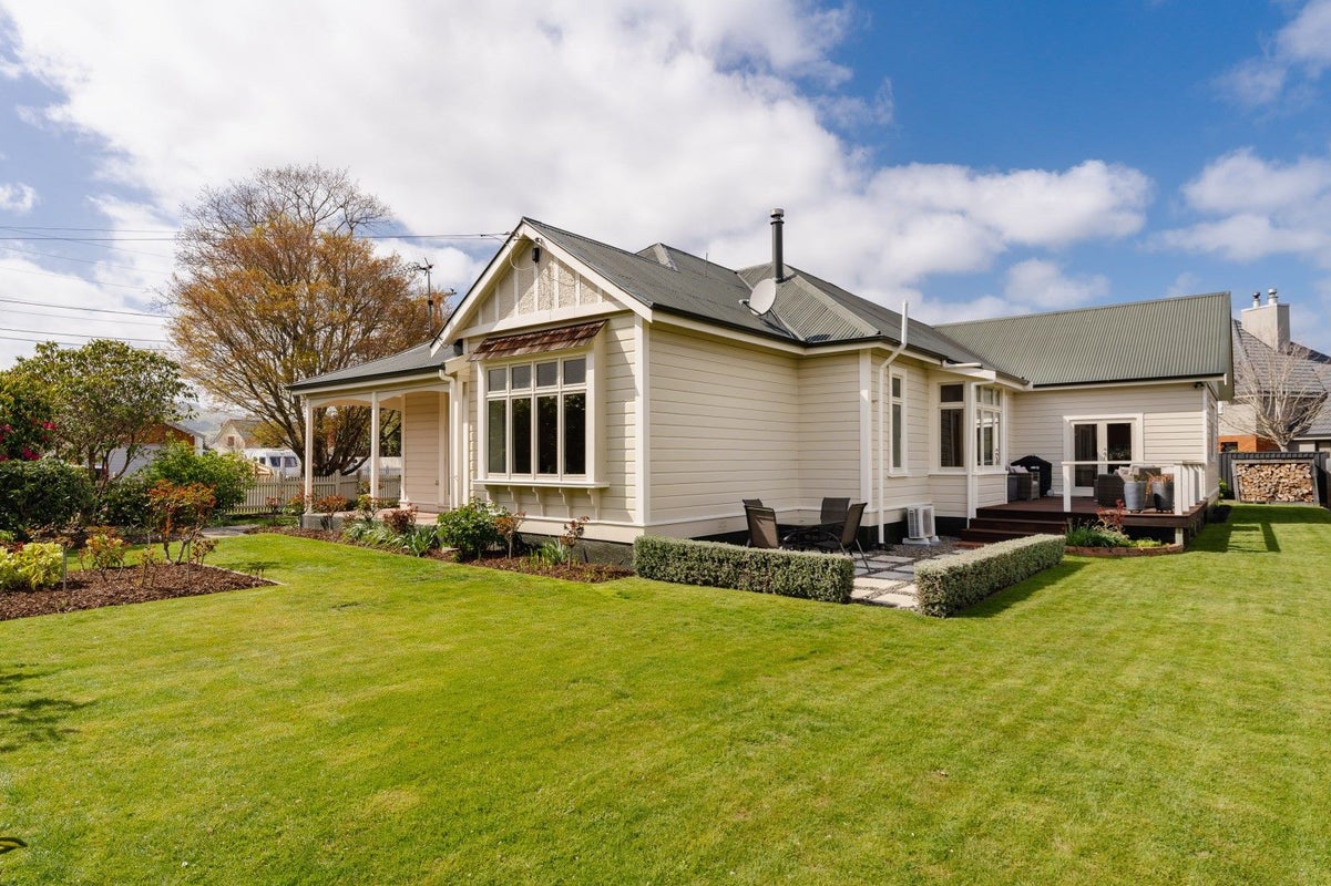 14 Glenbrook Drive, Mosgiel, Mosgiel - Carousel 1
