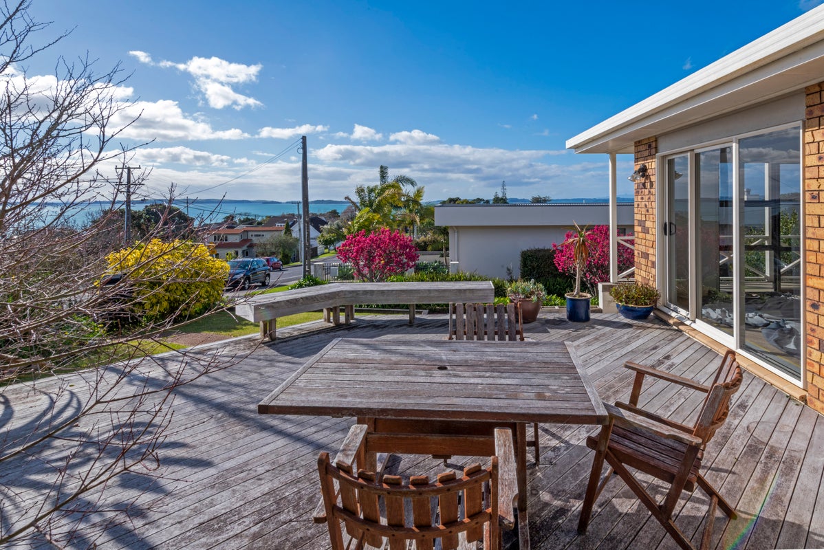93A Mellons Bay Road, Mellons Bay, Auckland - Carousel 1