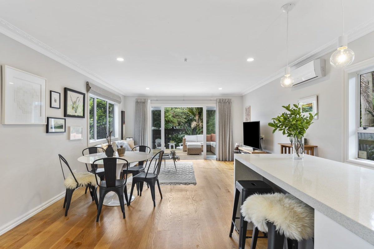 3 Guardwell Terrace, Mount Albert, Auckland - Carousel 2
