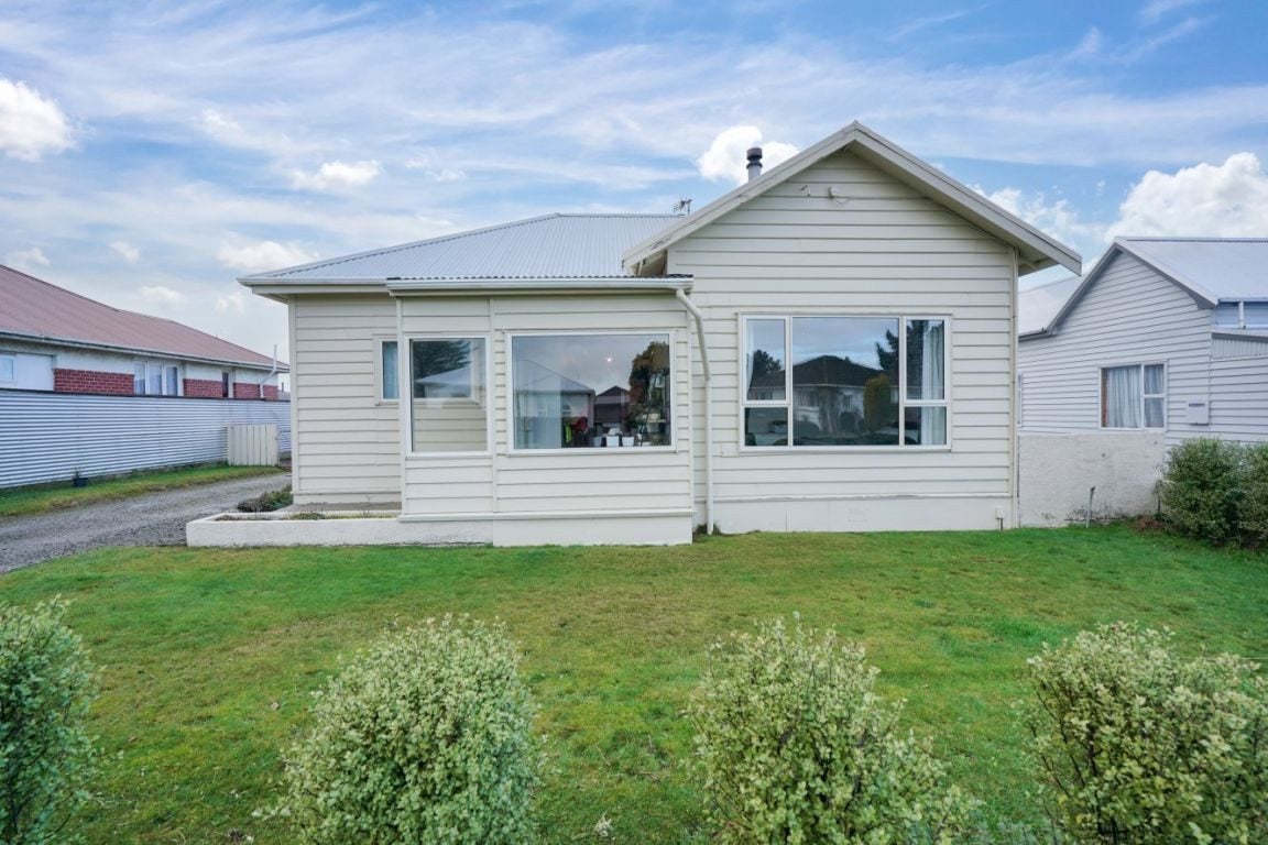 26 Dyson Street, Strathern, Invercargill - Carousel 1