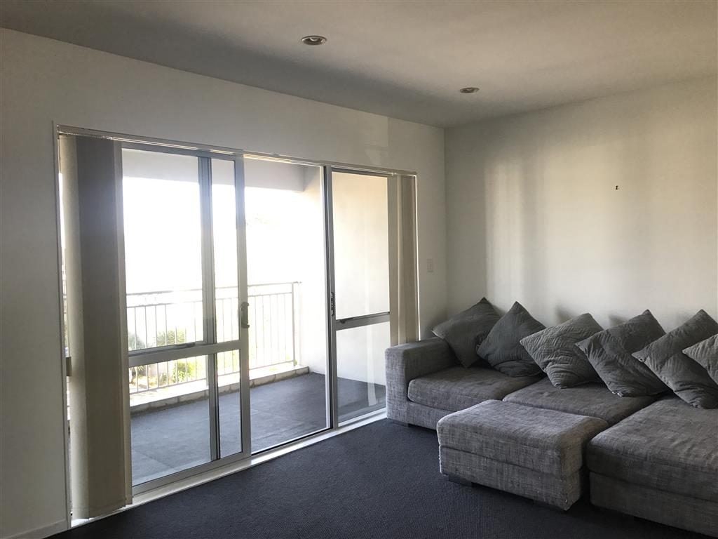 304/75 Michael Jones Drive, Flat Bush, Manukau City, Auckland - Carousel 2