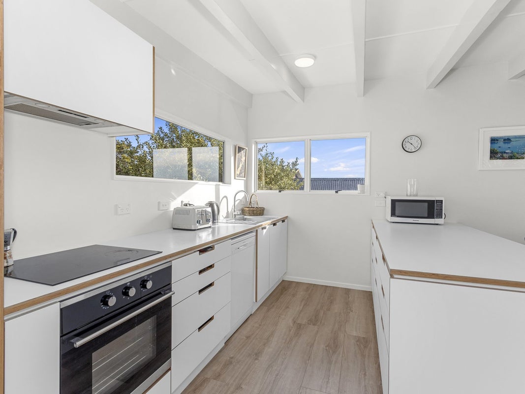 24B Celia Street, Redcliffs, Christchurch - Carousel 2