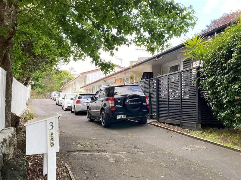 5/3 Fairview Road, Mount Eden, Auckland - Carousel 9