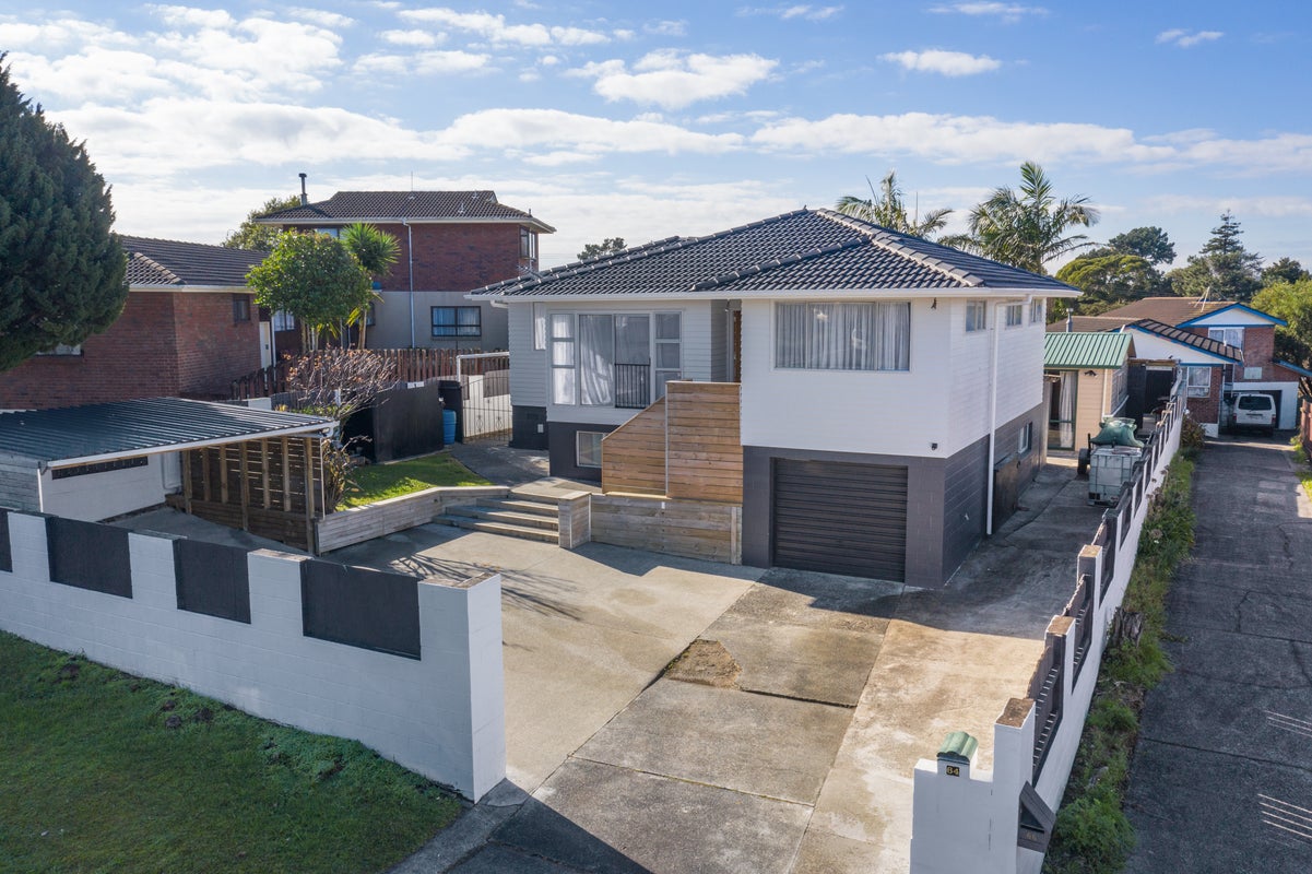 64 Butterworth Drive, Glendene, Auckland - Carousel 1