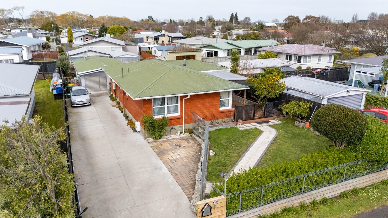 4 Bremridge Place, Melville, Hamilton - Carousel 1