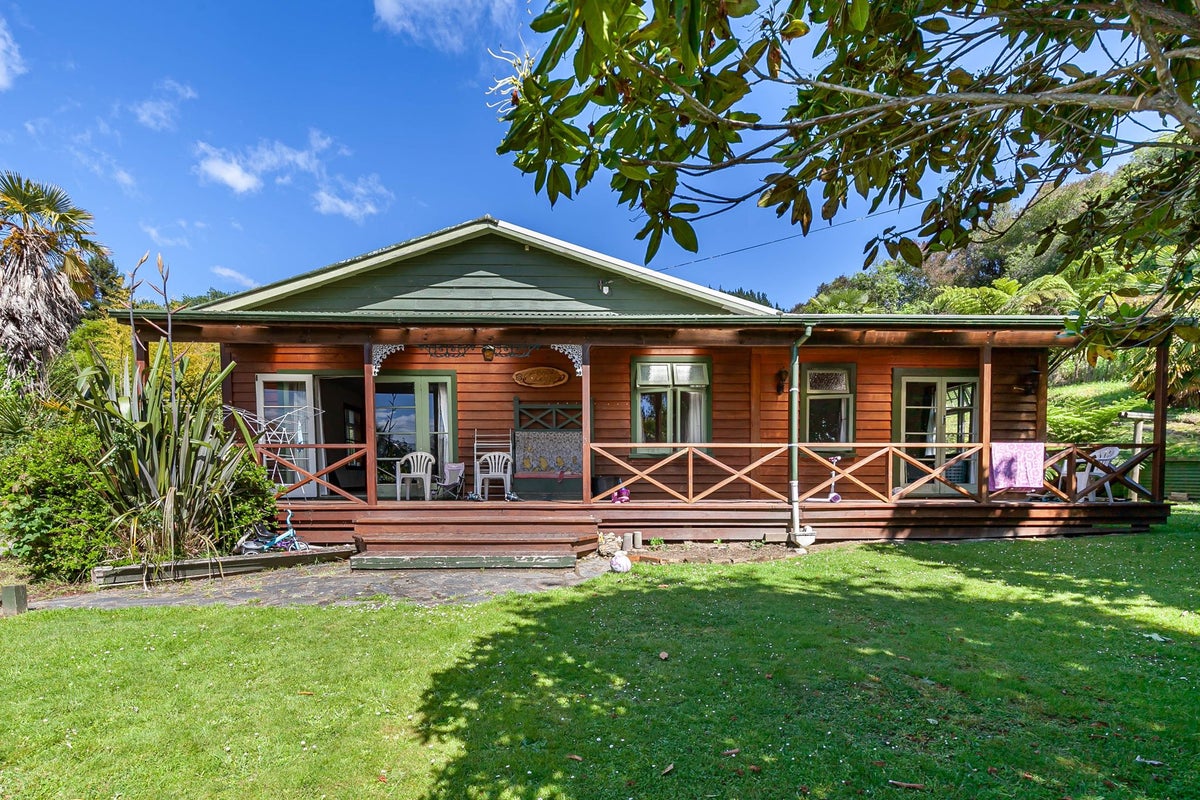 171 Swamp Road, Riwaka, Motueka - Carousel 1