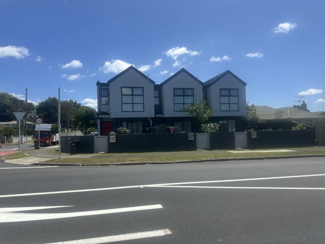 58C Preston Road, Clover Park, Auckland - Carousel 1