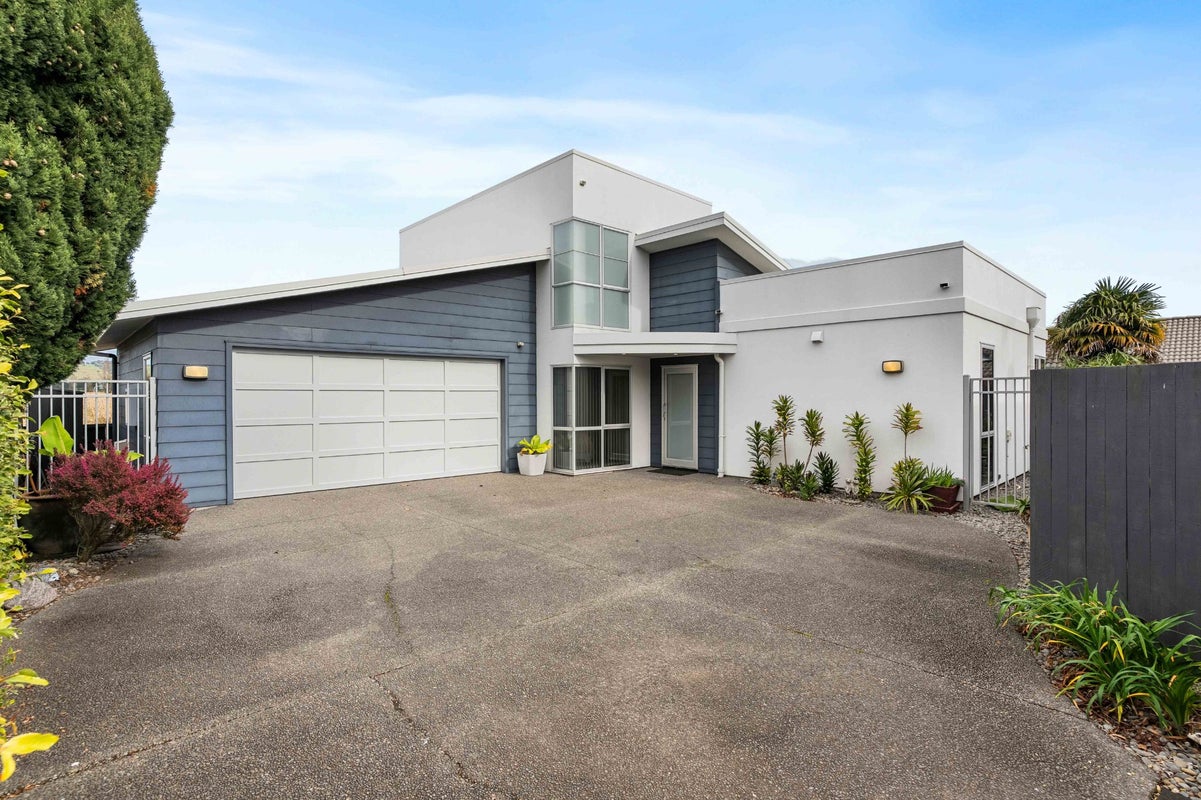 3 Monaco Key, Papamoa Beach, Papamoa - Carousel 2