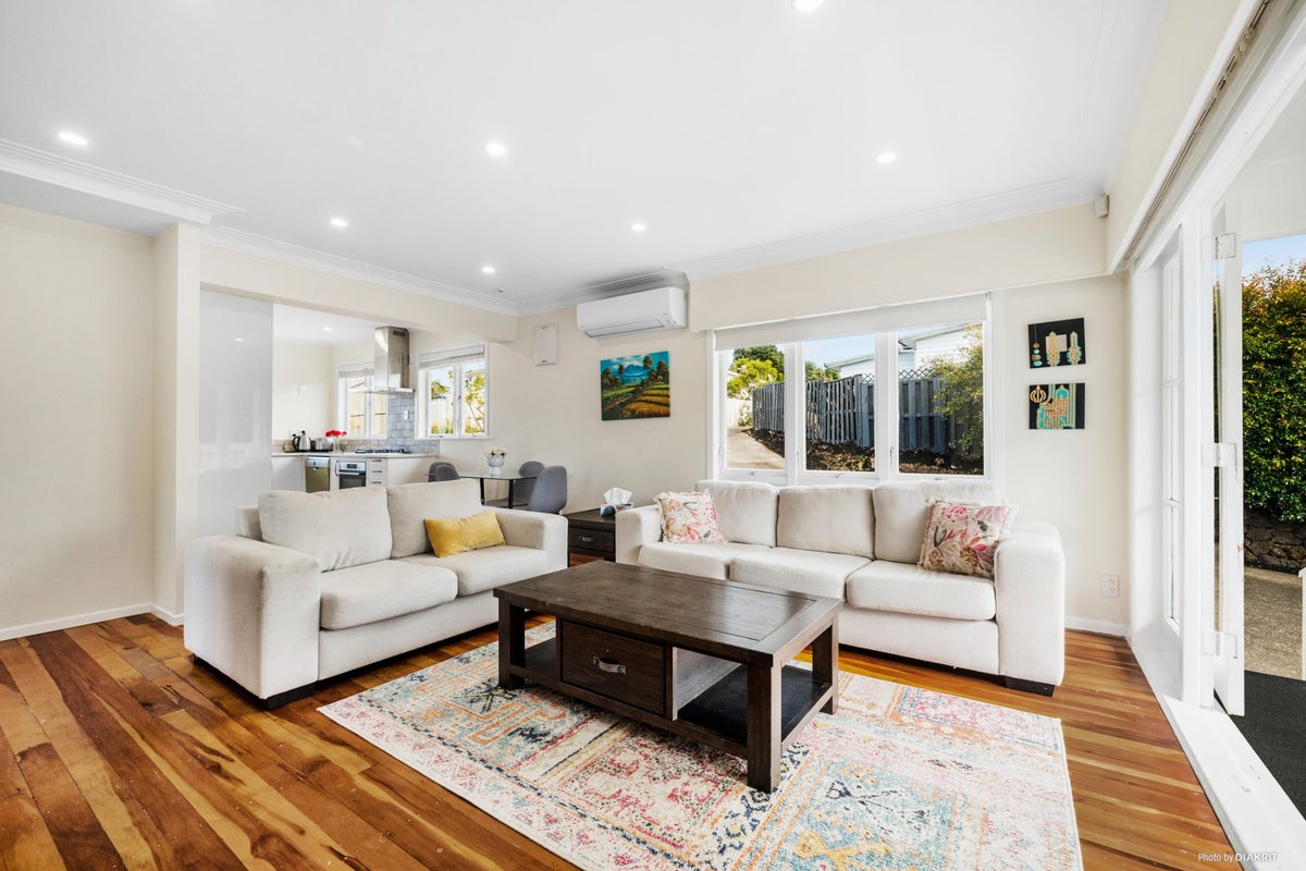 57B Lancaster Road, Beach Haven, Auckland - Carousel 2