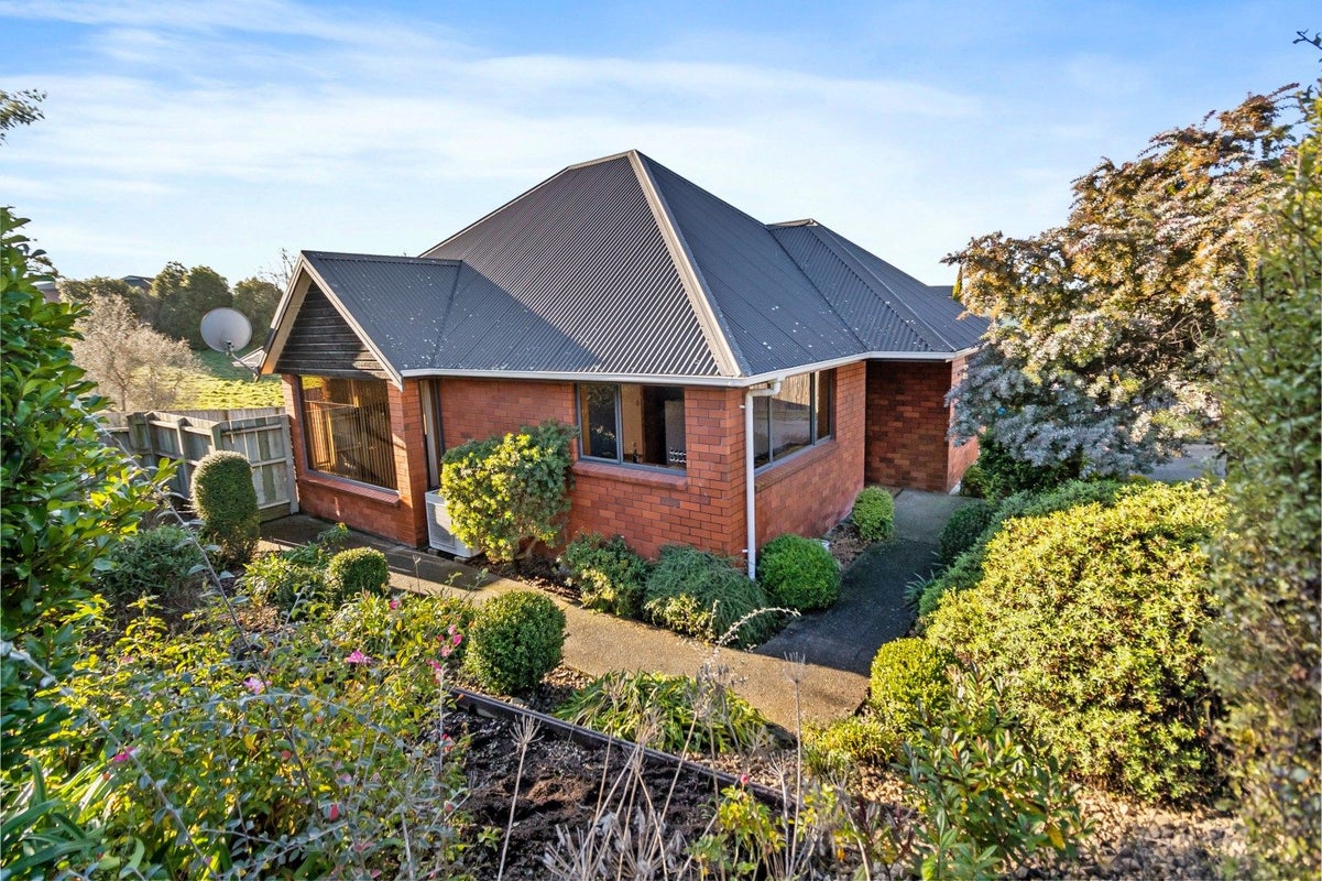 11 Cardiff Street, Marchwiel, Timaru - Carousel 1