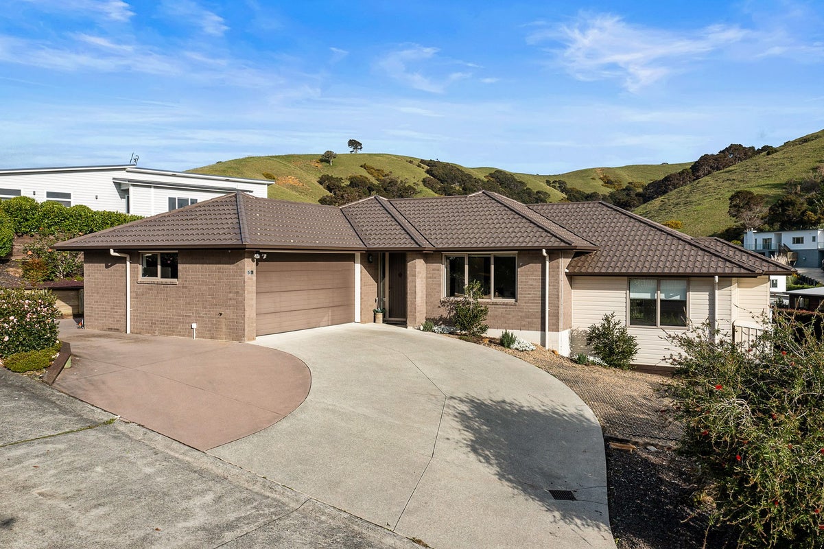 53 Pinebrook Lane, Maraetai, Auckland - Carousel 2