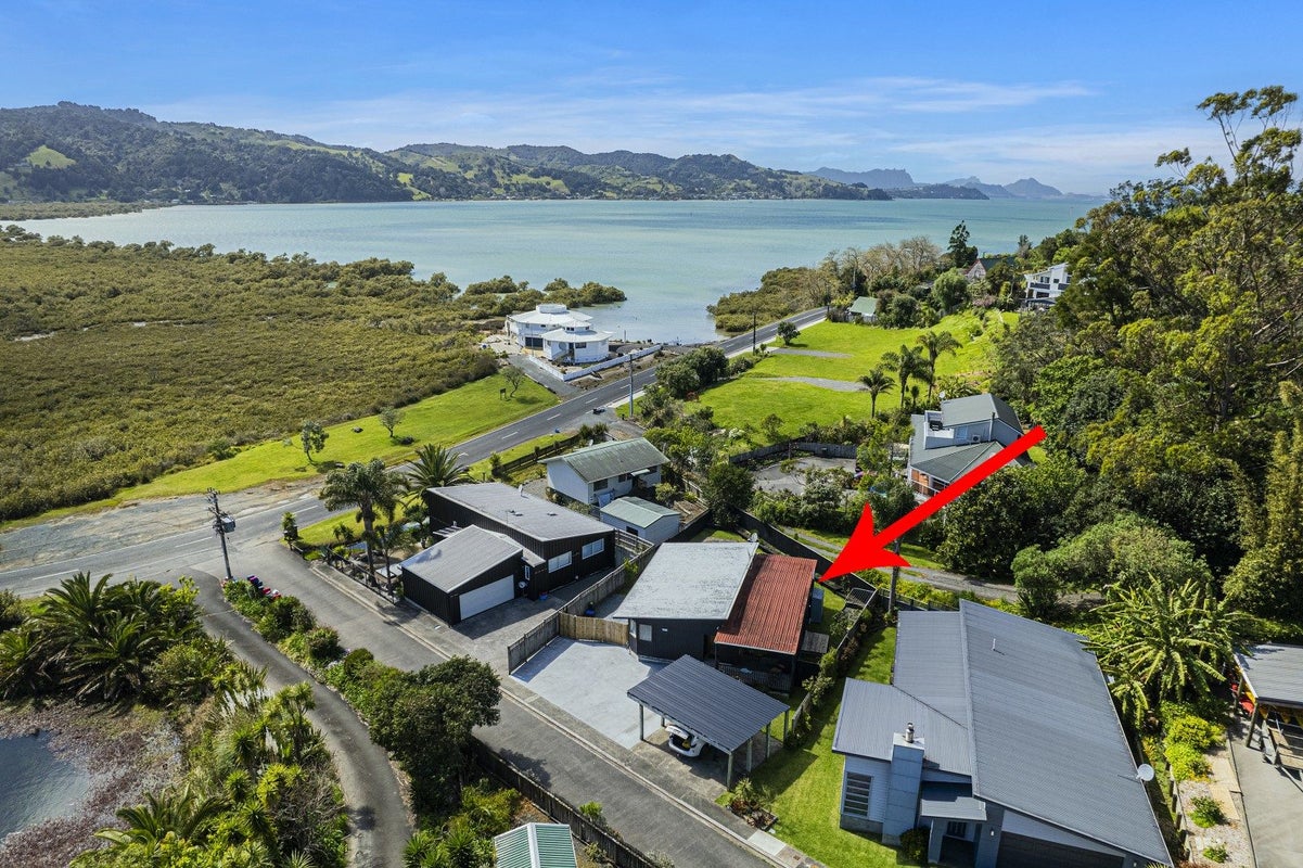 72A Beach Road, Onerahi, Whangarei - Carousel 1