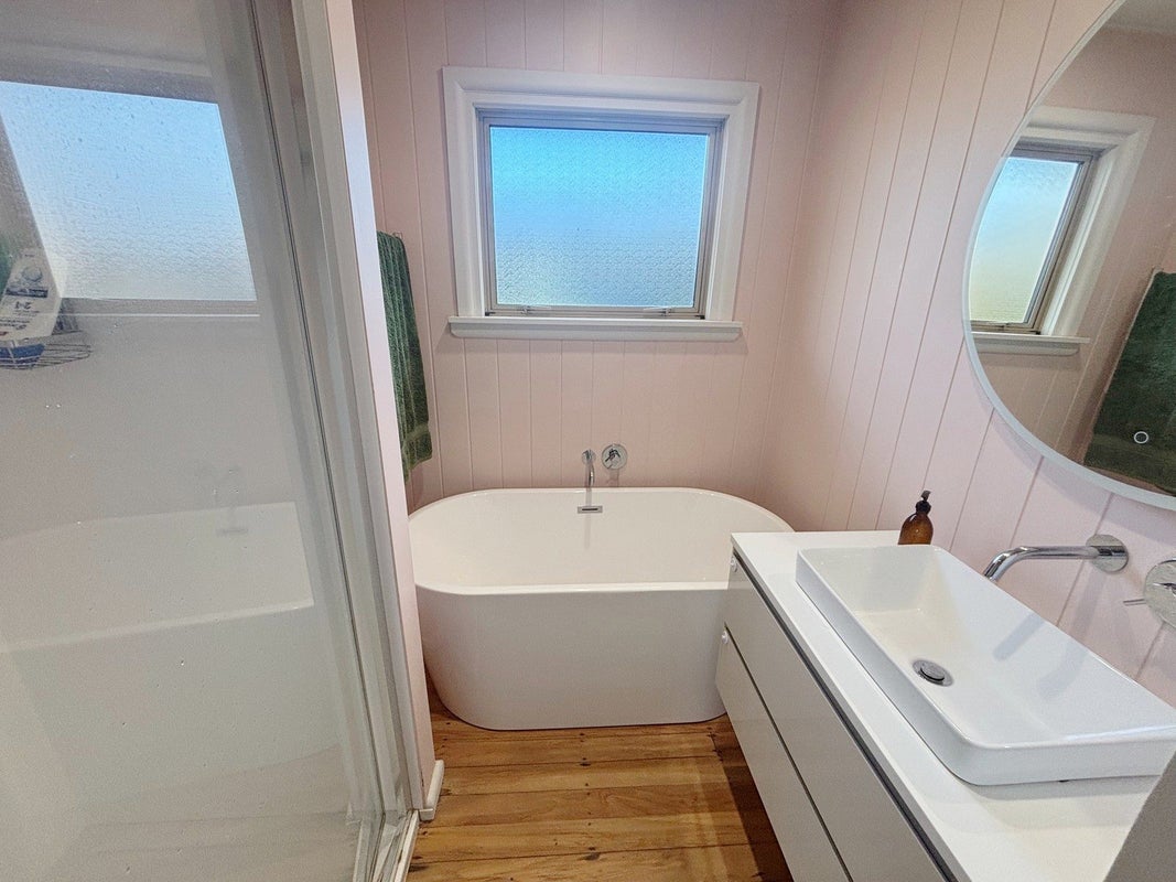 249 Grahams Road, Bishopdale, Christchurch - Carousel 17