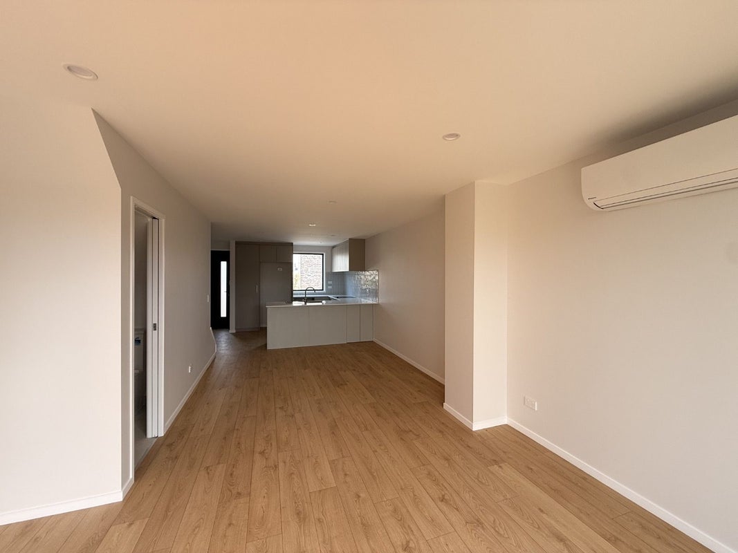 2/1 Scotts Road, Manurewa East, Auckland - Carousel 2