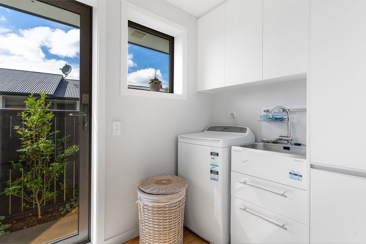 16 Fairford Street, Bishopdale, Christchurch - Carousel 27