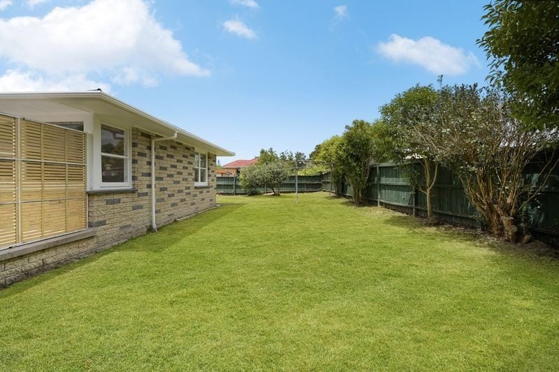 19 Kensington Place, Fairfield, Hamilton - Carousel 2