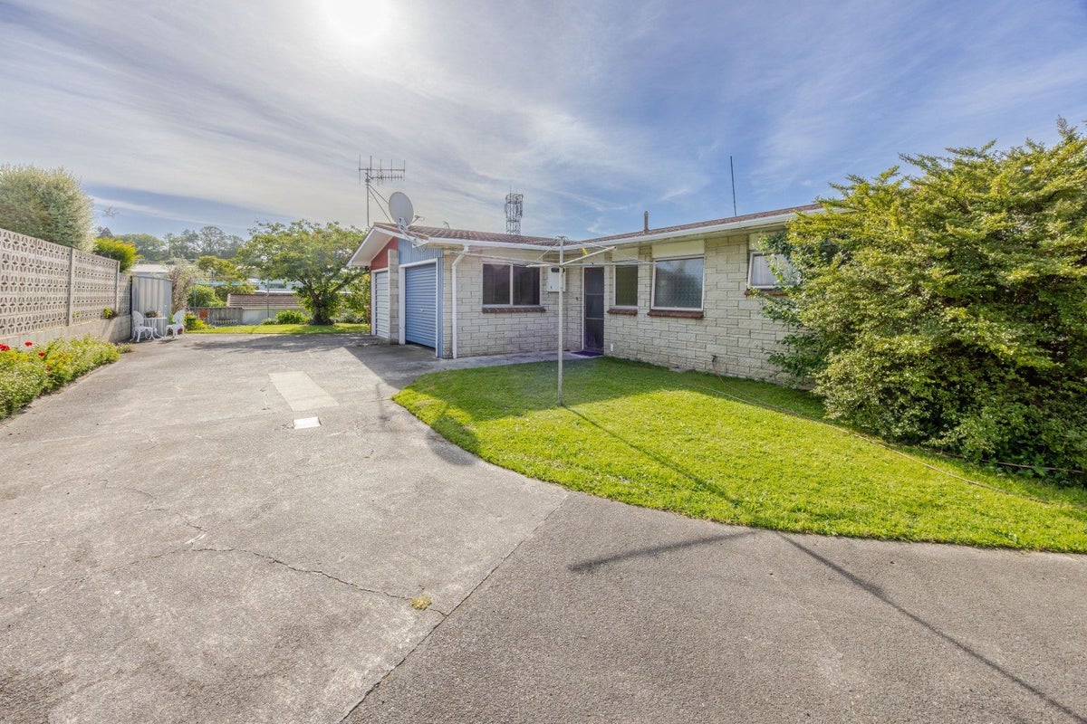 4/15 BEDFORD Terrace, Waipukurau, Waipukurau - Carousel 11
