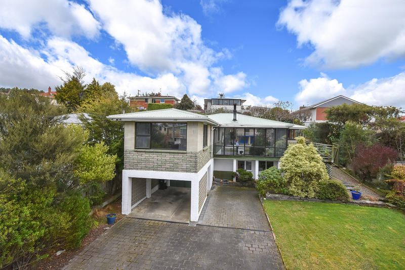 3 Elwyn Crescent, Green Island, Dunedin - Carousel 1