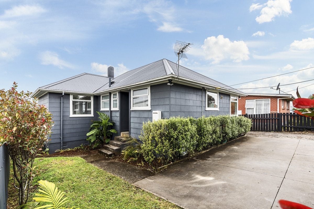 56 Brois Street, Frankleigh Park, New Plymouth - Carousel 29