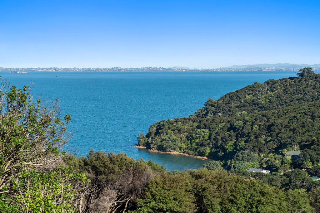 46 Okoka Road, Ōmiha, Waiheke Island - Carousel 14