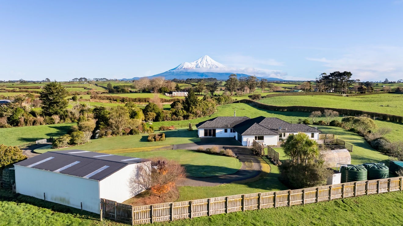 399 Brookes Road, Stratford, Stratford, Taranaki - Carousel 1