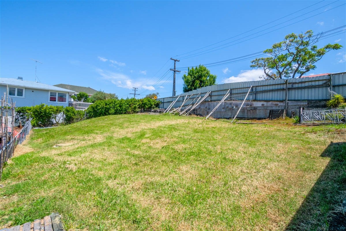 4 Mulgan Street, New Windsor, Auckland - Carousel 2