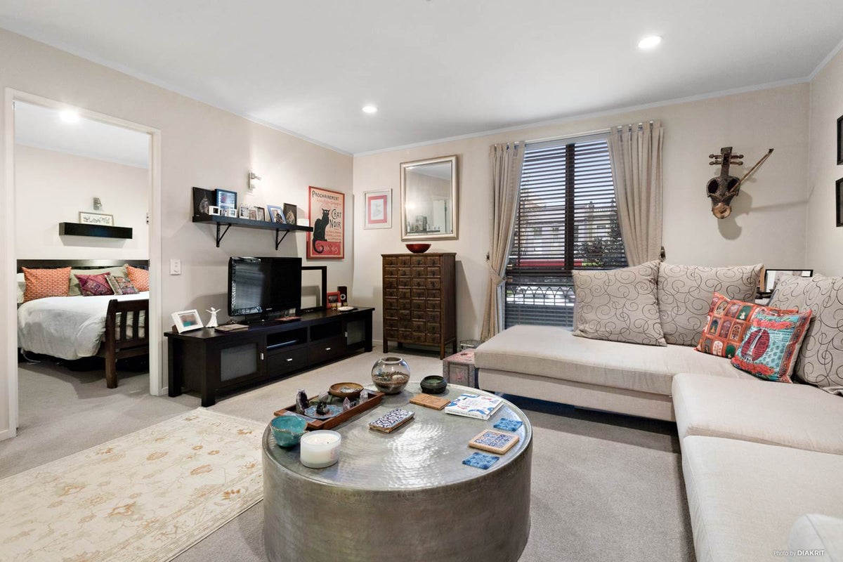 114/184 Symonds Street, Grafton, Auckland - Carousel 2