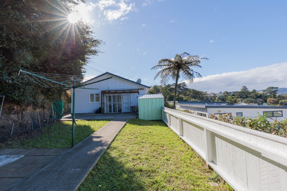 41 Woodland Road, Johnsonville, Wellington - Carousel 1