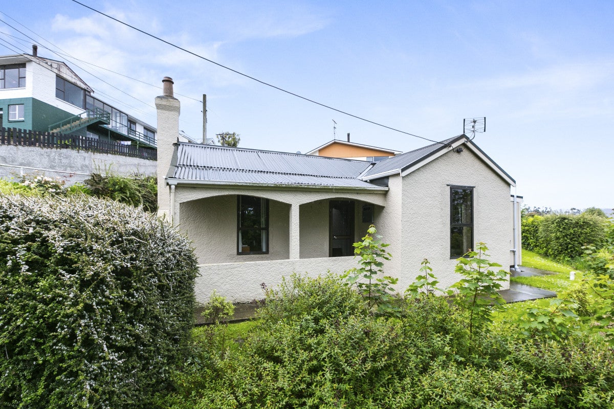 31 Appold Street, Maryhill, Dunedin - Carousel 1