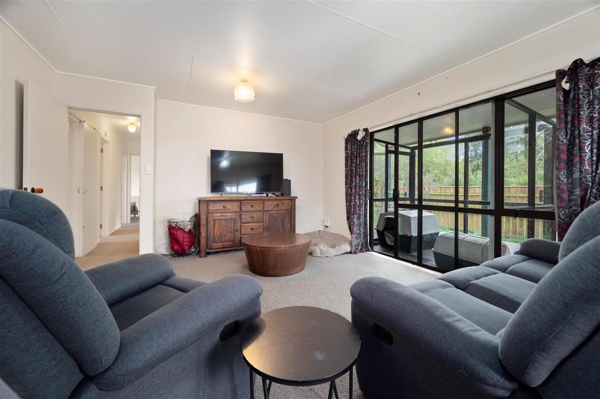 43B Aquarius Drive, Kawaha Point, Rotorua - Carousel 2