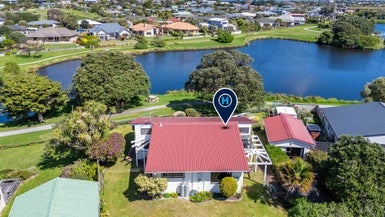 8 Pio Pio Place, Waikanae Beach, Waikanae - Carousel 1