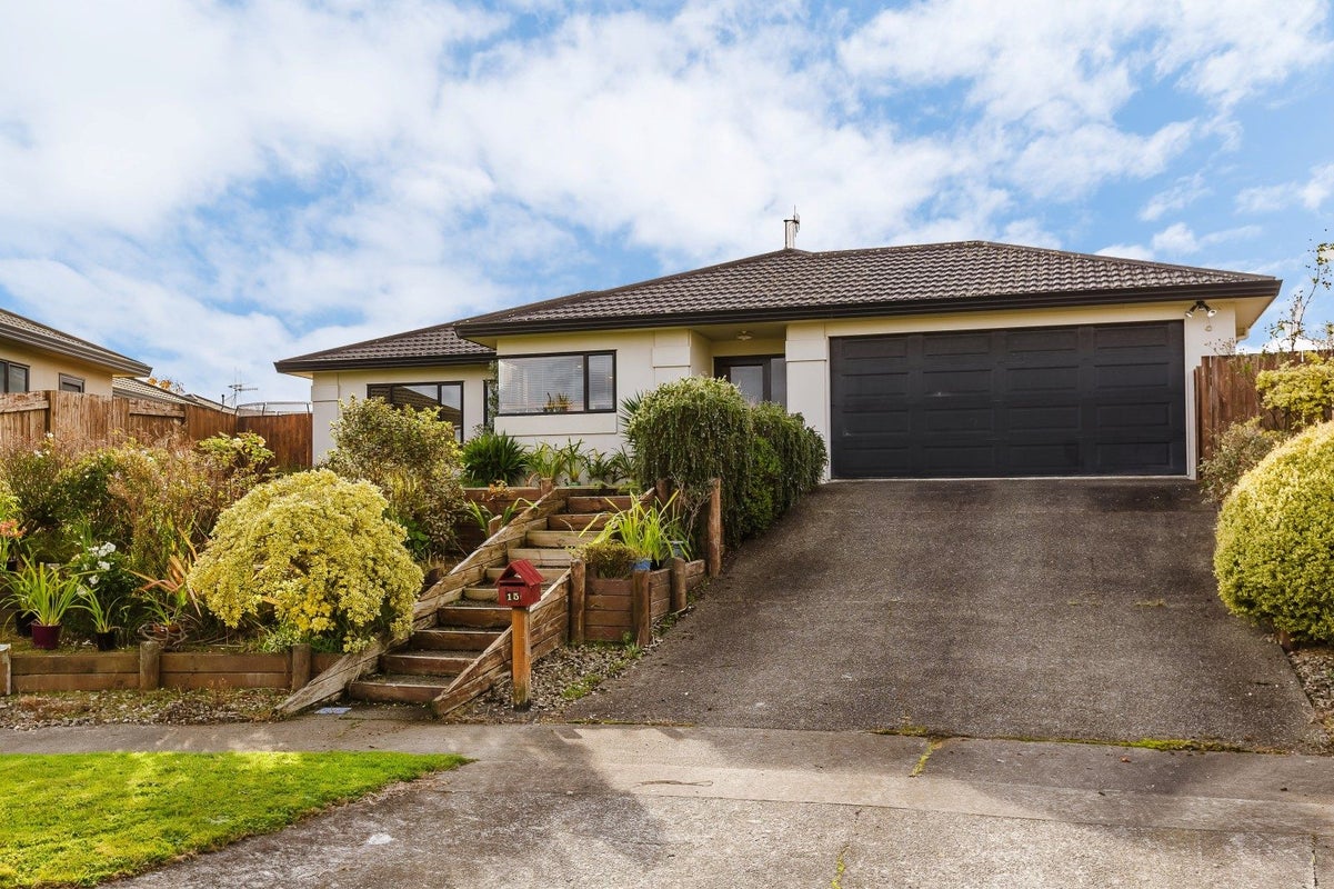 15 Aspen Way, Kelvin Grove, Palmerston North - Carousel 16