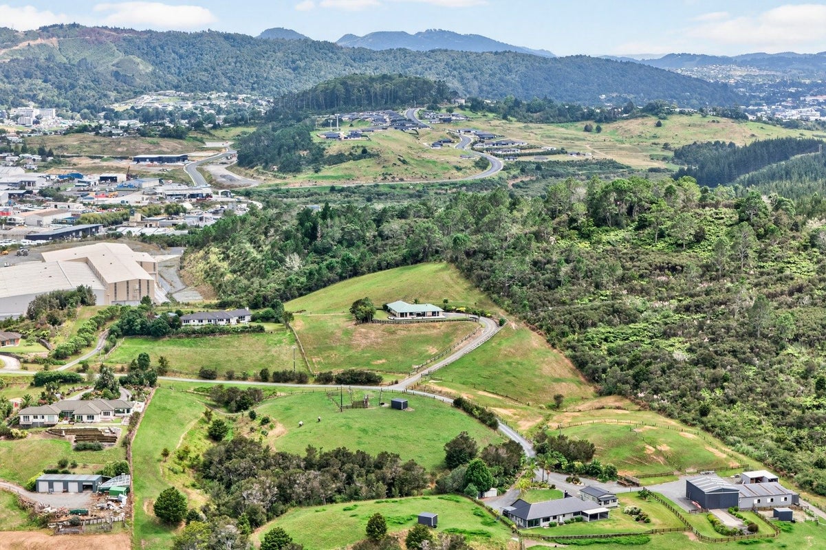 123 Toetoe Road, Whangarei - Carousel 20