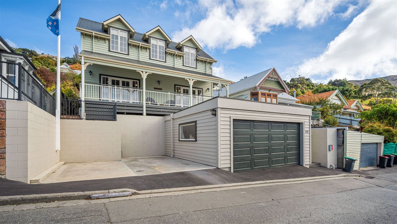 20 Brittan Terrace, Lyttelton, Lyttelton - Carousel 1