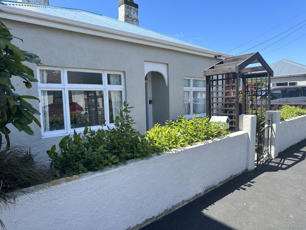 43 Surrey Street, Caversham, Dunedin - Carousel 12